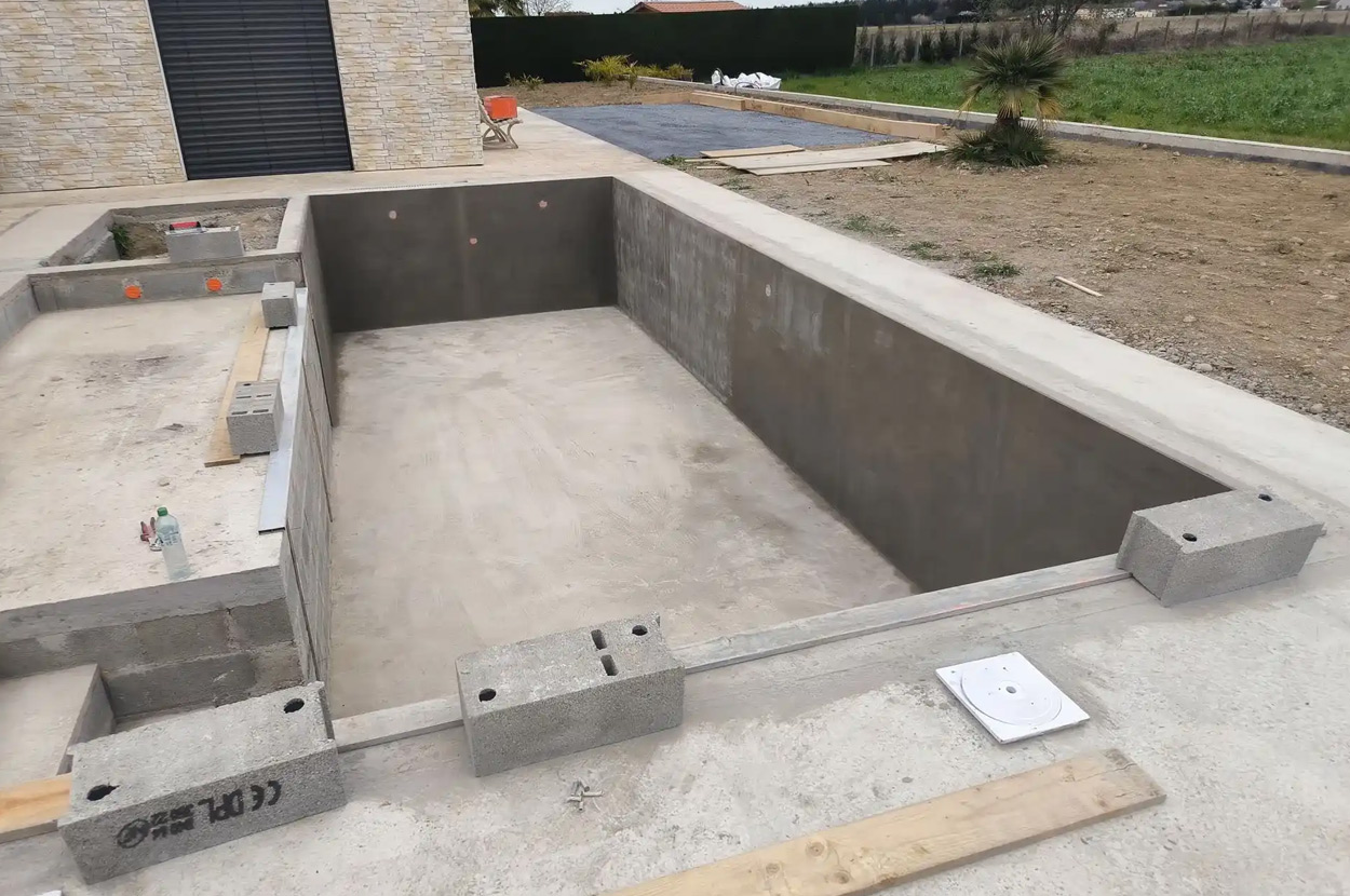 Assainissement 65, Assainissement Horgues, Assainissement Pau, Cours allées parking 65, Cours allées parking Horgues, Cours allées parking Pau, Enrobé 65, Enrobé Horgues, Enrobé Pau, Piscine 65, Piscine Horgues, Piscine Pau, Terrassement 65, Terrassement Horgues, Terrassement Pau